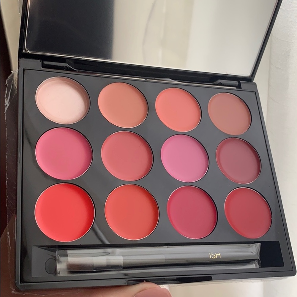 ISH Lip Statement Palette